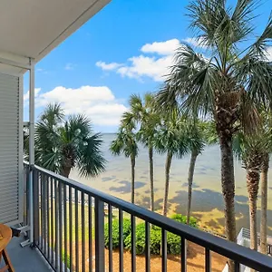 sandestin-bayfront-studio-with-balcony-and-breathtaking-views.hotels-destin.com/
